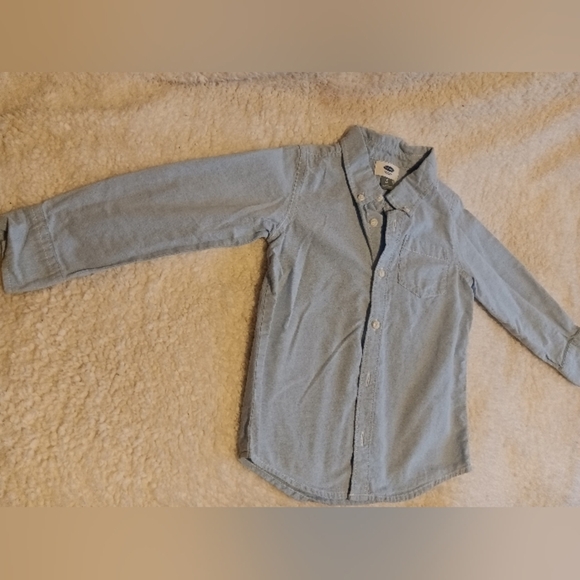 Old Navy Light Denim Long Sleeve Button Up - Picture 3 of 4